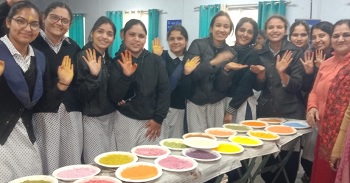 SPECS ने किया DWT कॉलेज में प्राकृतिक रंग निर्माण कार्यशाला का आयोजन
